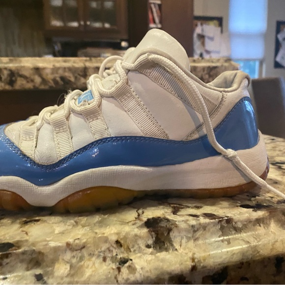 Vintage Air Jordan Retro Low BP UNC Size 5.5 - Picture 3 of 4